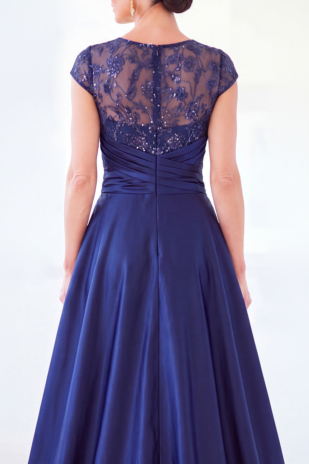 Dark Green A-Line Round Neck Sequins Long Mother Of the Bride Dress with Cap Sleeves