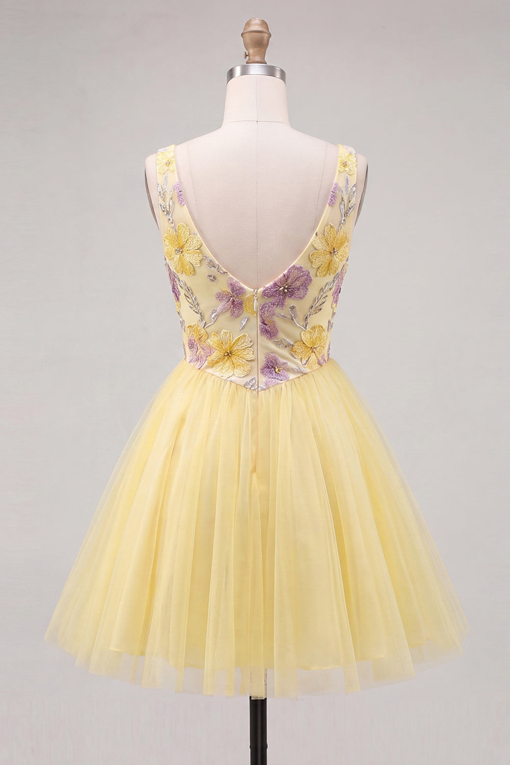 A-Line Yellow V-Neck Floral Sequins Homecoming Dress