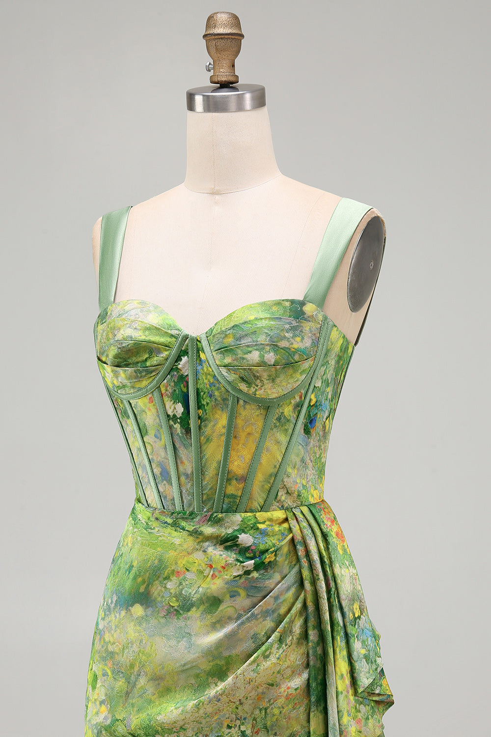 Robe de soirée moulante blush avec corset dos lacé, fronces et ceinture