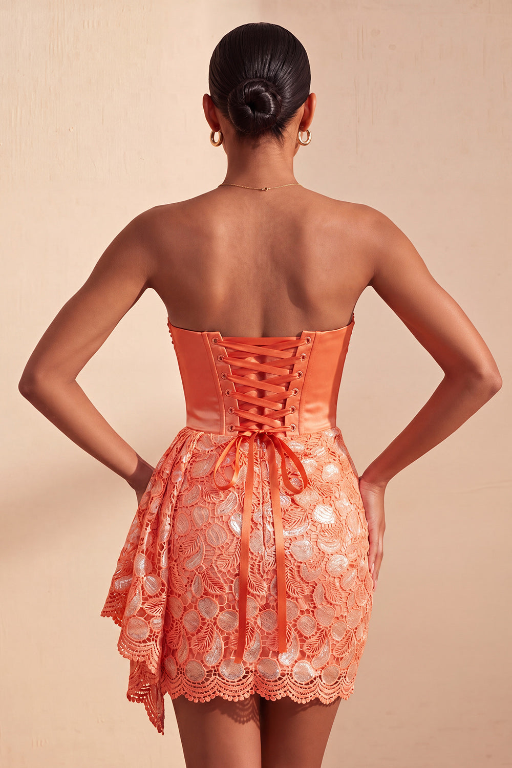 Light Yellow Bodycon Sweetheart Ruched Sequins Lace Up Back Homecoming Dress with Sash