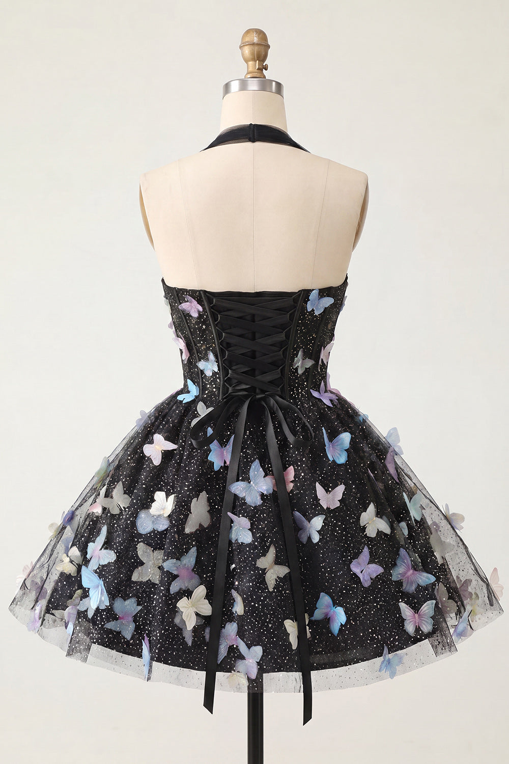 Robe Courte de Bal de Rentrée Noir Évasée à Licol avec Corset et Lacets au Dos et Papillons
