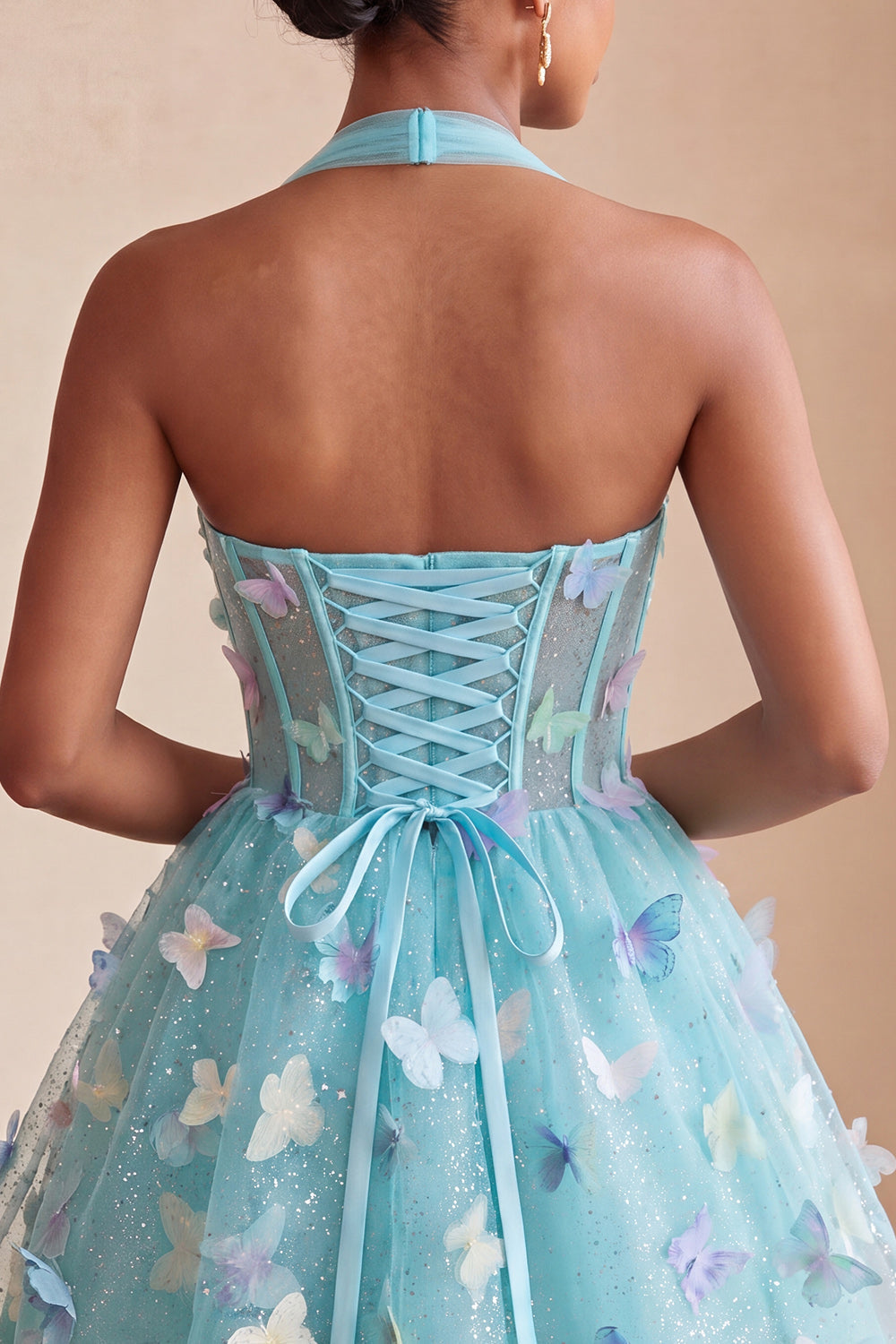 Robe Courte de Bal de Rentrée Noir Évasée à Licol avec Corset et Lacets au Dos et Papillons