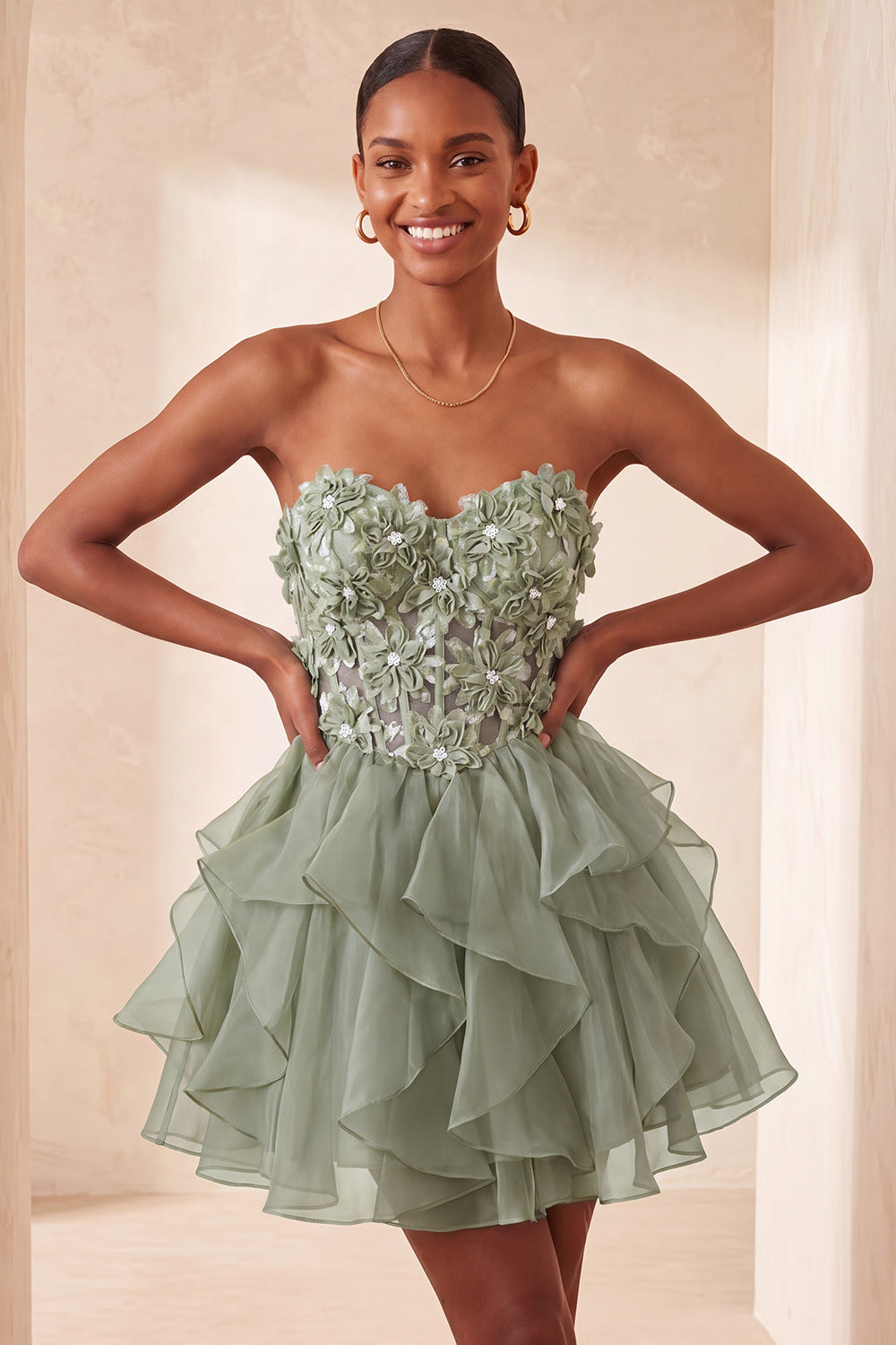 Robe de bal de fin d'année ligne A bleu ciel avec bustier transparent en cœur et dos lacé à volants