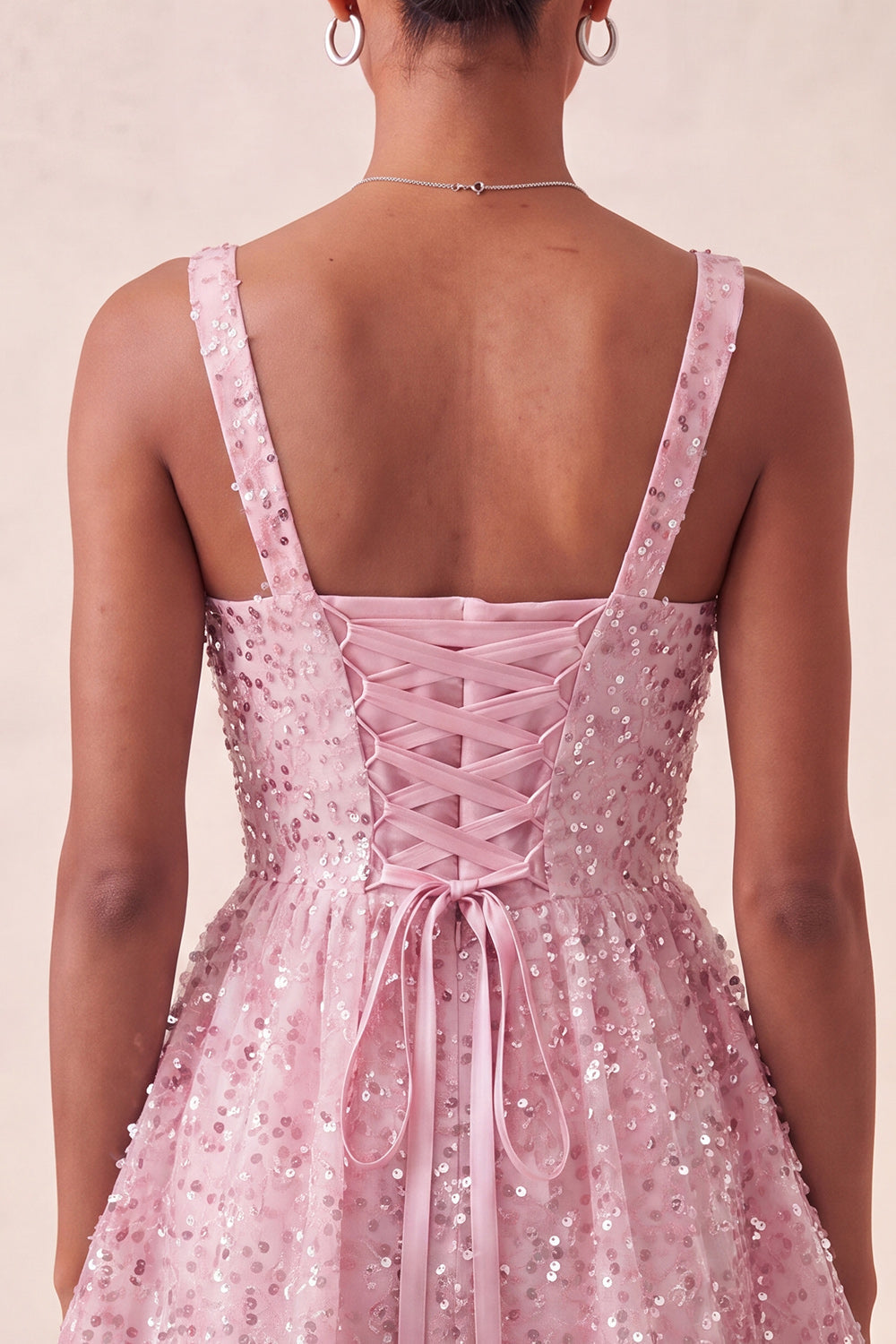 Robe de bal bleu ciel trapèze à encolure carrée avec laçage au dos et sequins avec nœud