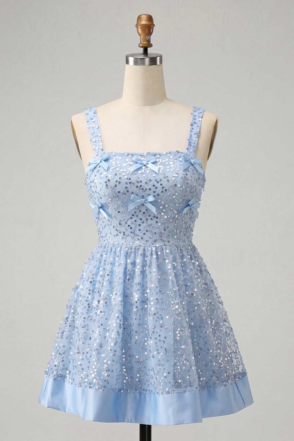 Robe de bal bleu ciel trapèze à encolure carrée avec laçage au dos et sequins avec nœud