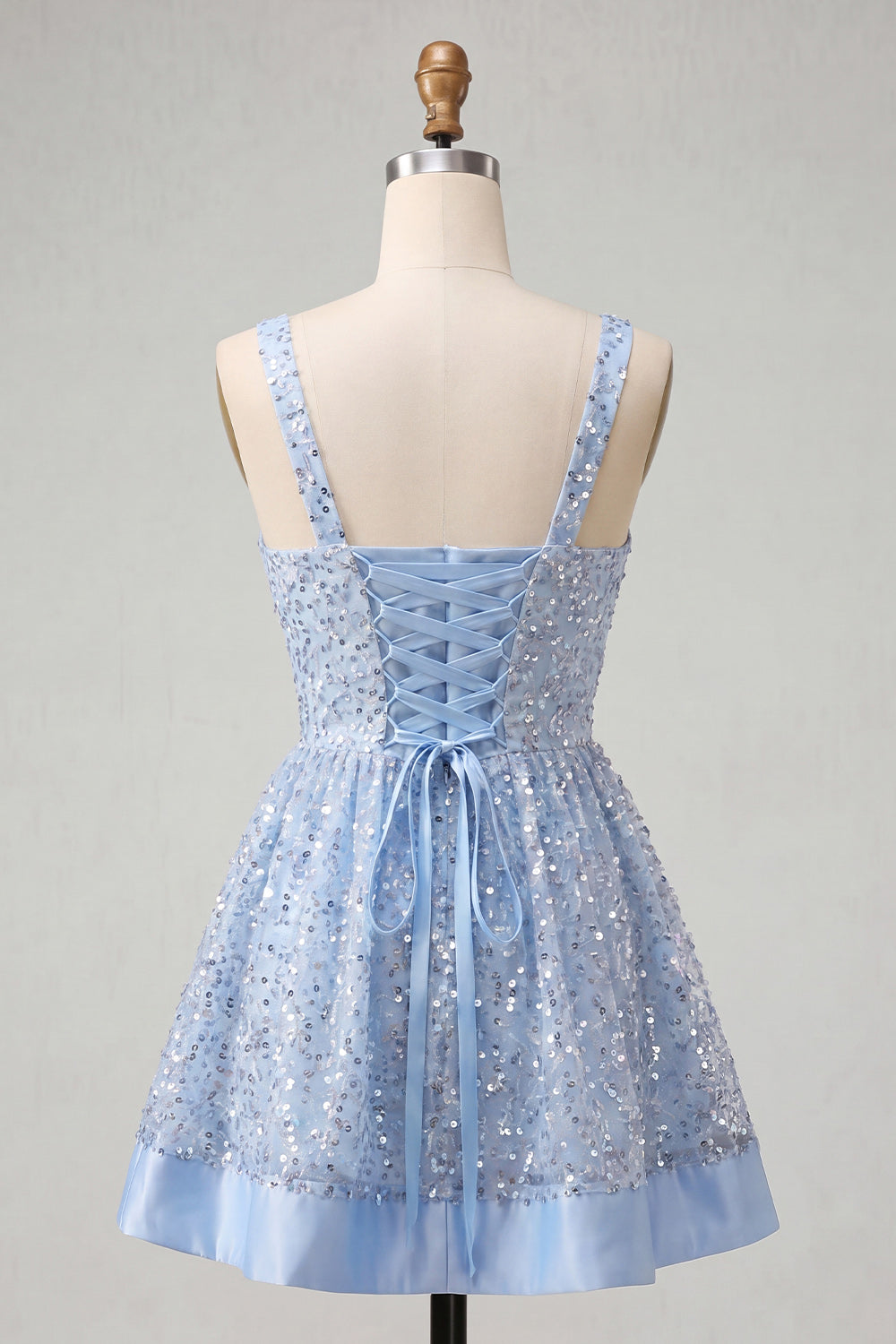 Robe de bal bleu ciel trapèze à encolure carrée avec laçage au dos et sequins avec nœud