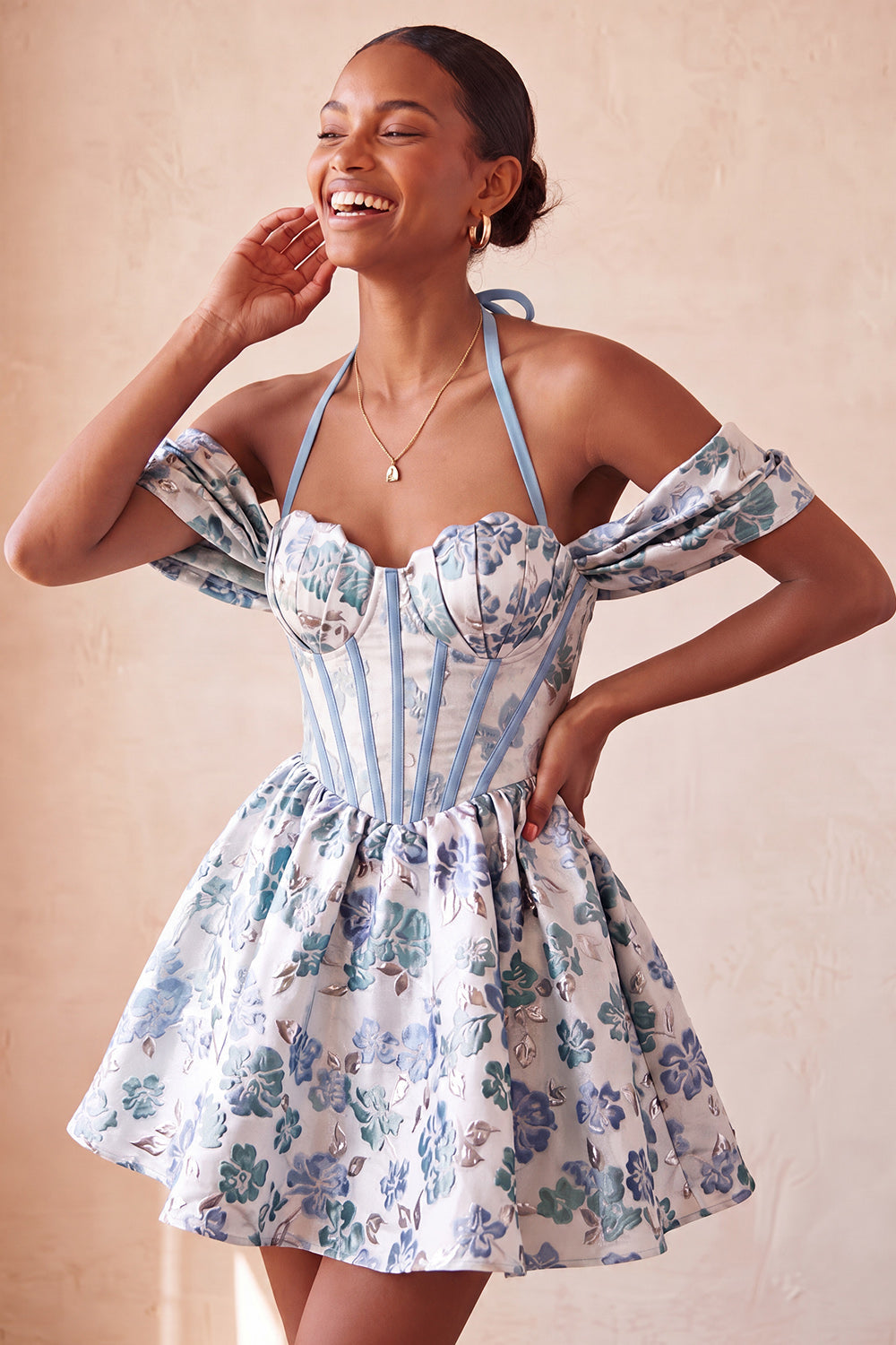 Light Pink Halter Neck A-Line Corset Jacquard Floral Homecoming Dress with Lace Up Back