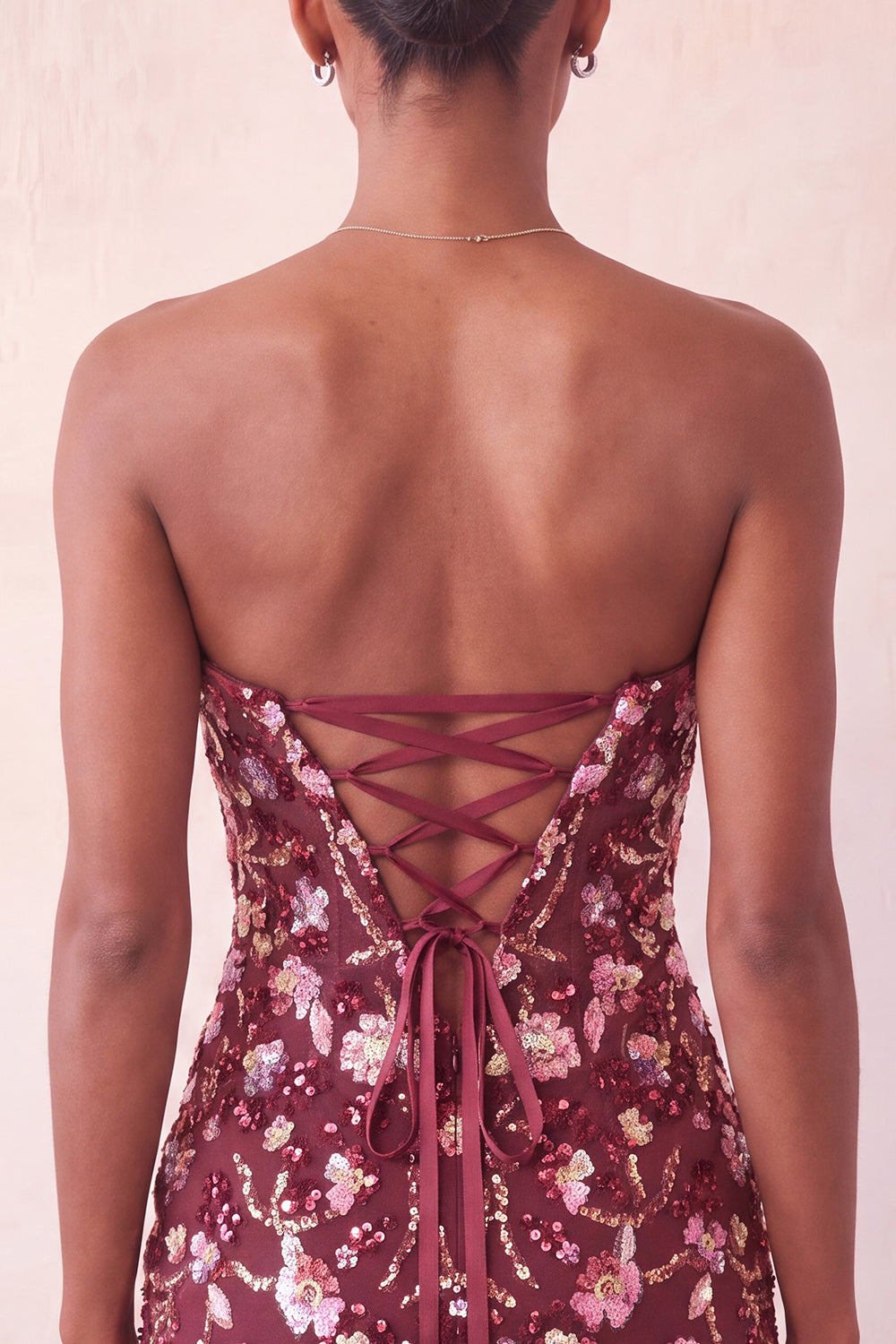 Pink Sweetheart Bodycon Sequin Homecoming Dress with Lace-Up Back