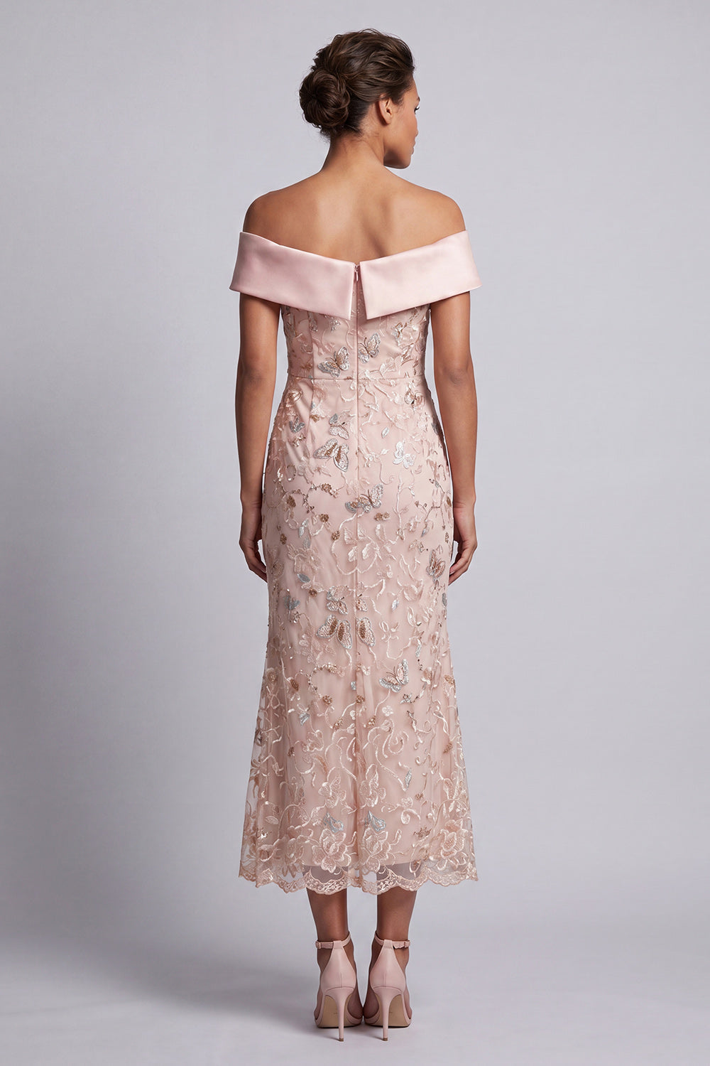 Robe Midi Sirène Perléé Épaules Dénudées Blush pour Mère de la Mariée