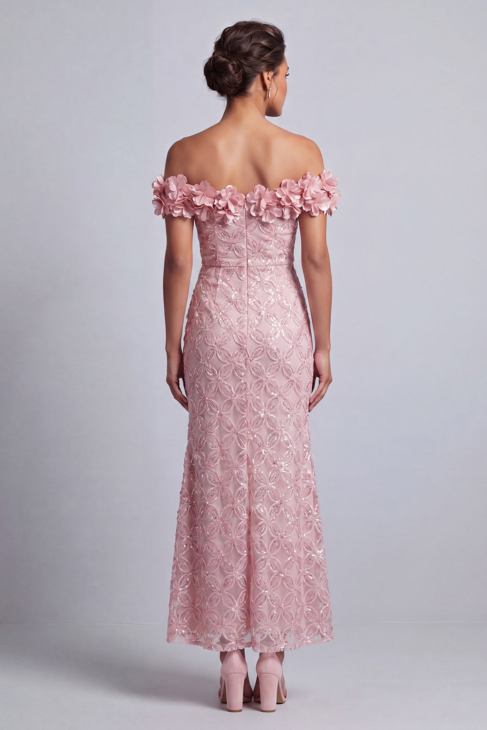Robe de mariée rose sirène à paillettes, épaules dénudées, mi-longue, avec fleurs 3D