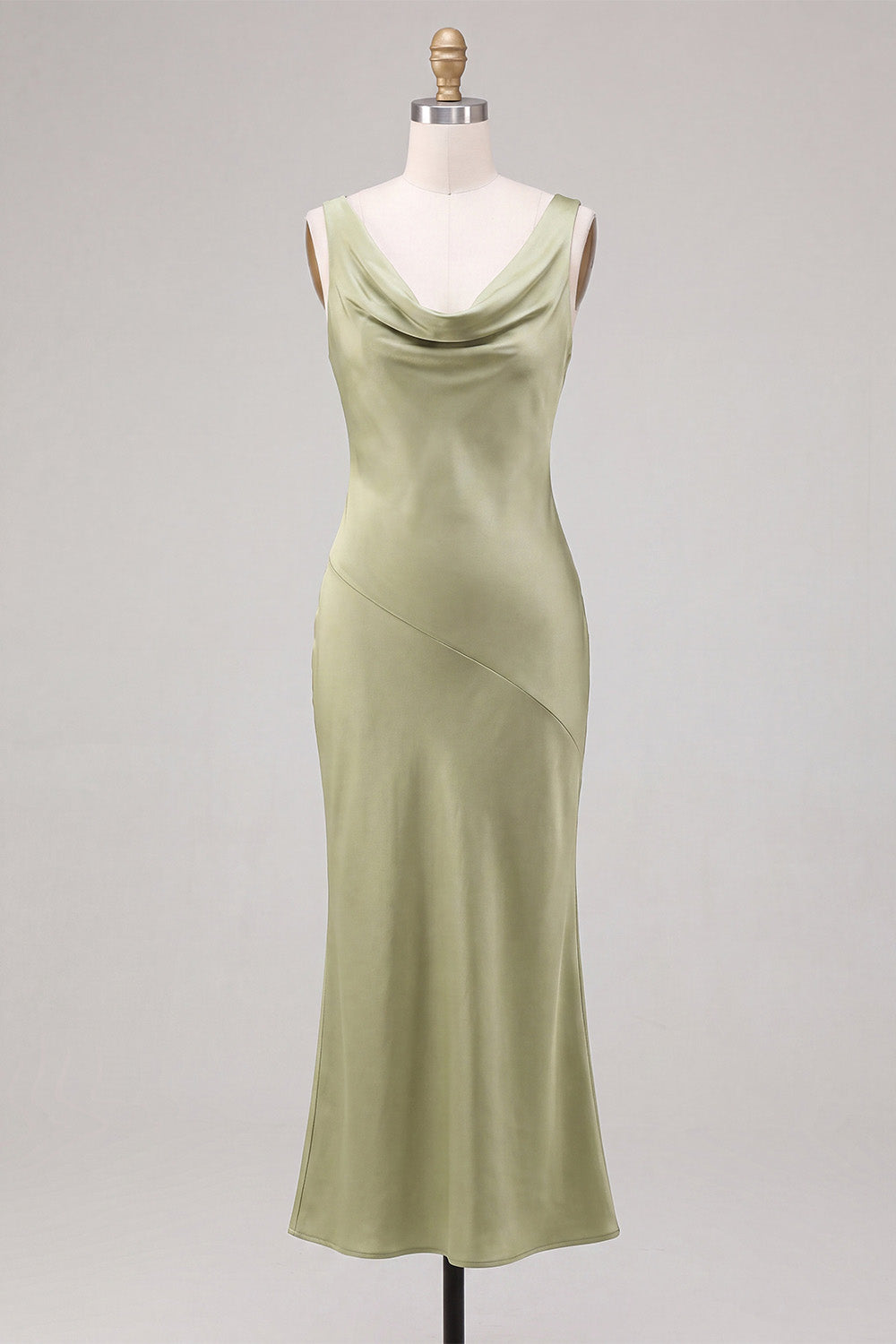 Vestido midi de raso de sirena con cuello desbocado verde claro