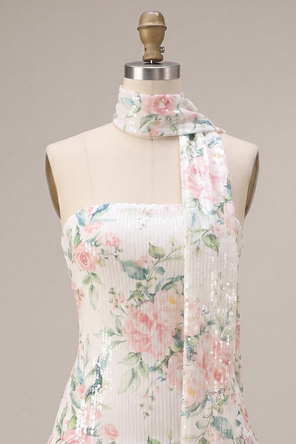 Robe de soirée bustier trapèze pailletée blanche rose étincelante avec écharpe de cou
