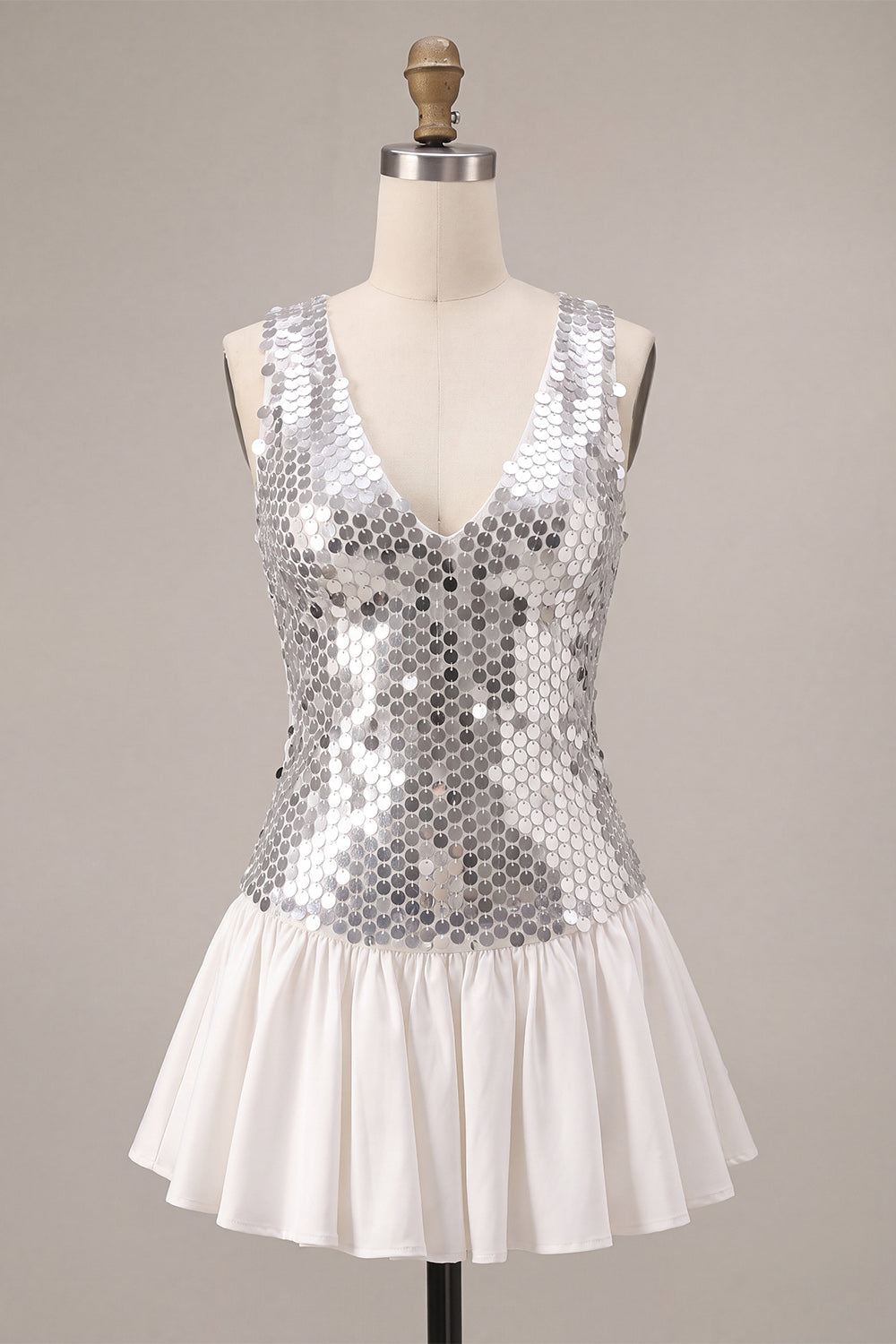 Sparkly Silver A-Line Sequins V-Neck Homecoming Dress with Ruffles