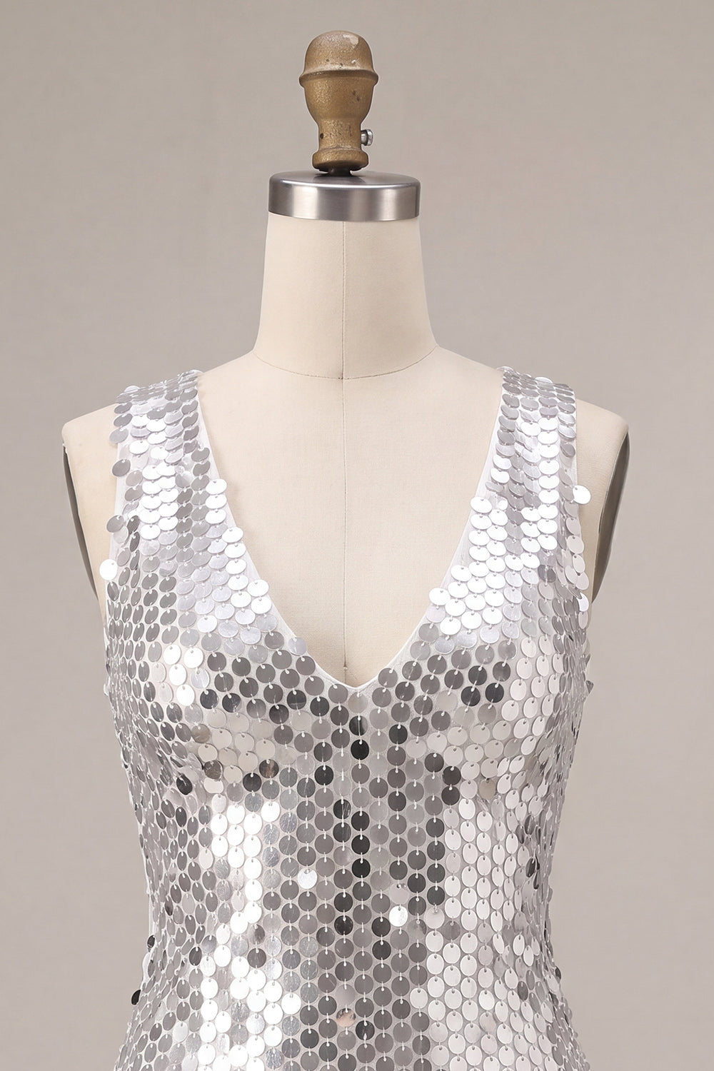 Sparkly Silver A-Line Sequins V-Neck Homecoming Dress with Ruffles