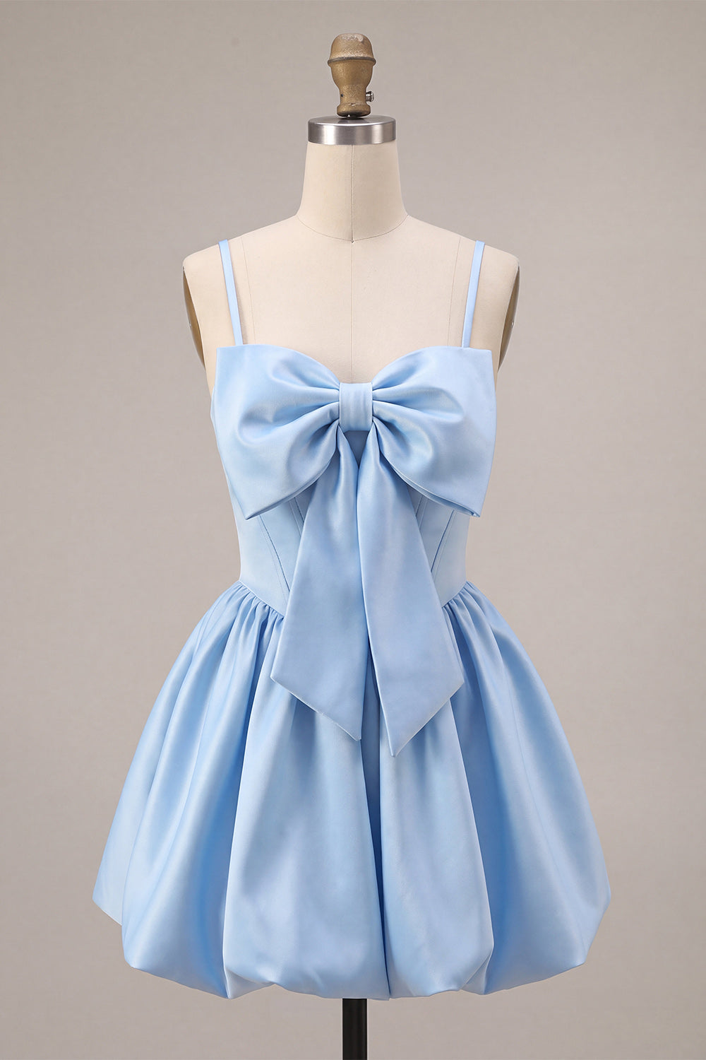 Robe de bal de fin d'année corset en satin bleu ciel trapèze avec fines bretelles et nœud