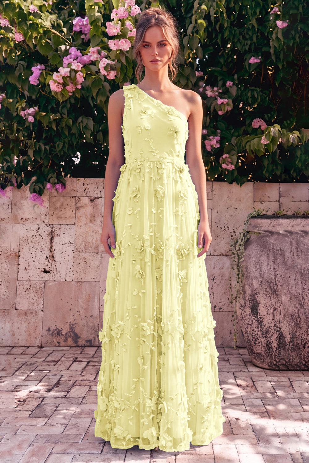 Robe longue asymétrique bleu clair avec fleurs en 3D