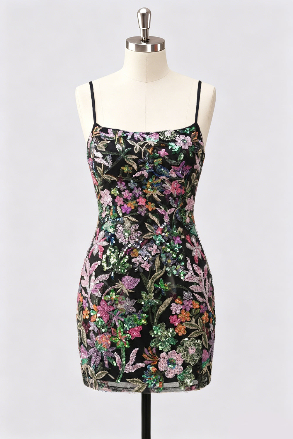 Robe courte de cocktail moulante lilas brodée de fleurs et de paillettes, avec laçage au dos