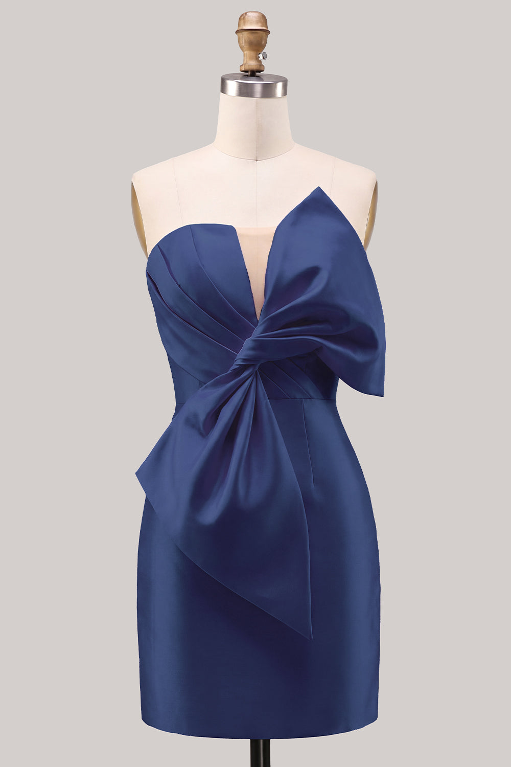 Robe de bal bustier en satin bleu froncé moulante avec nœud