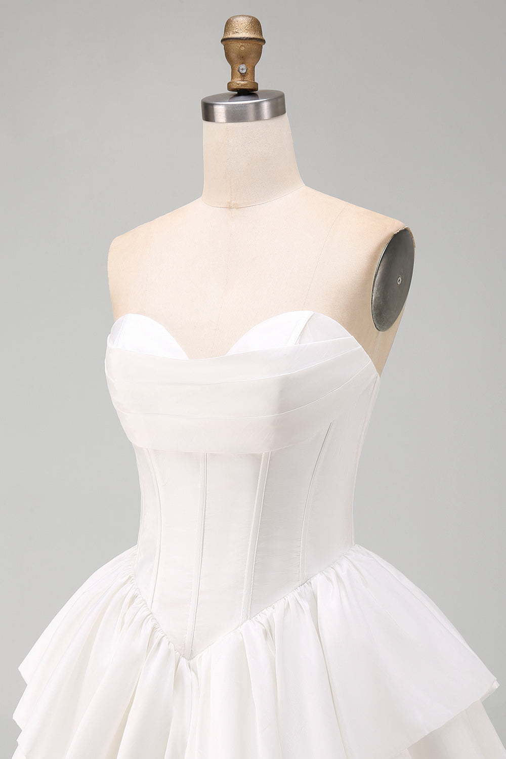 Sweetheart White A-Line Tiered Corset Short Homecoming Dress