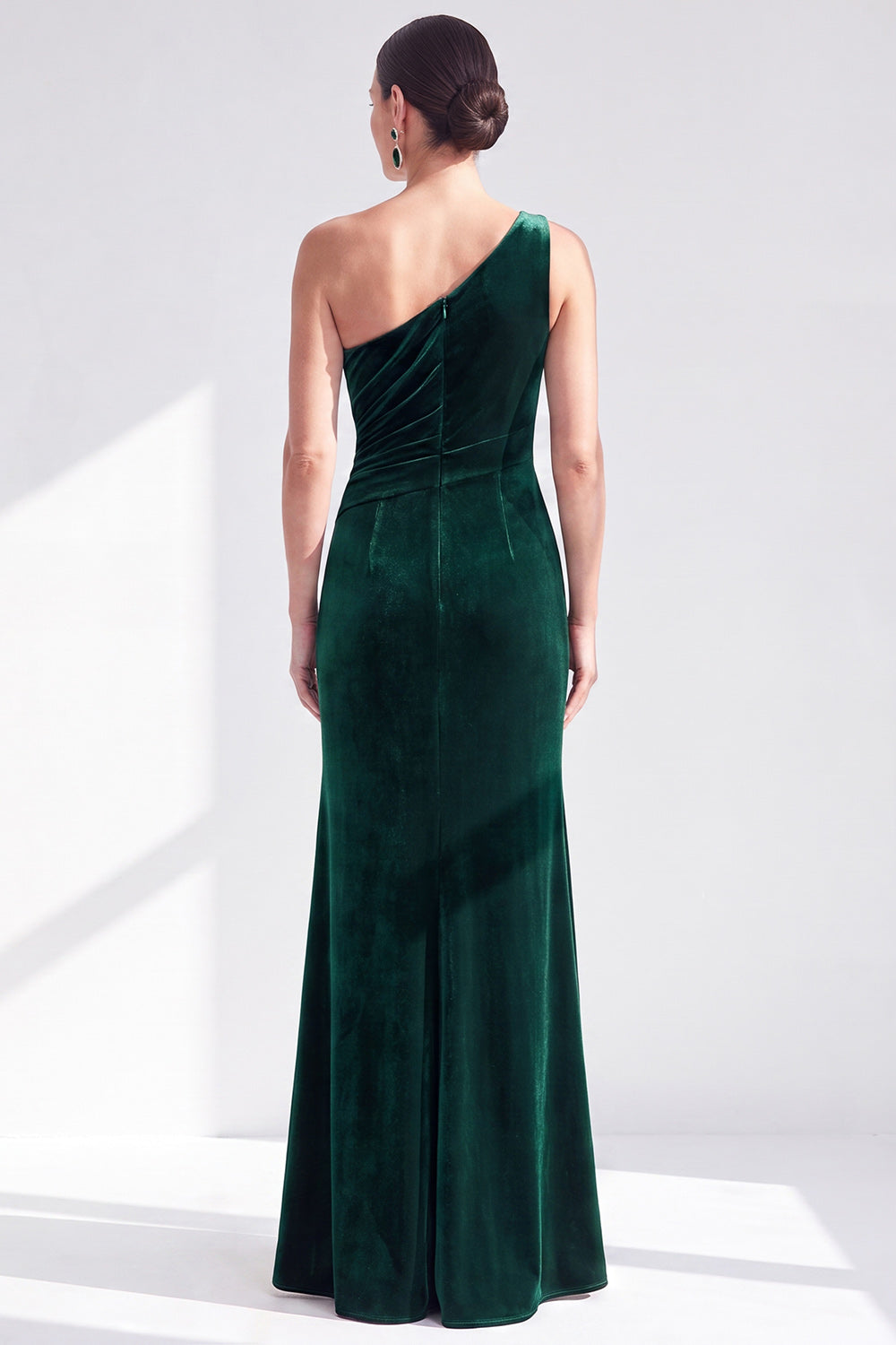 One Shoulder Mermaid Black Velvet Ruffled Ruched Long Mother of the Bride Dress