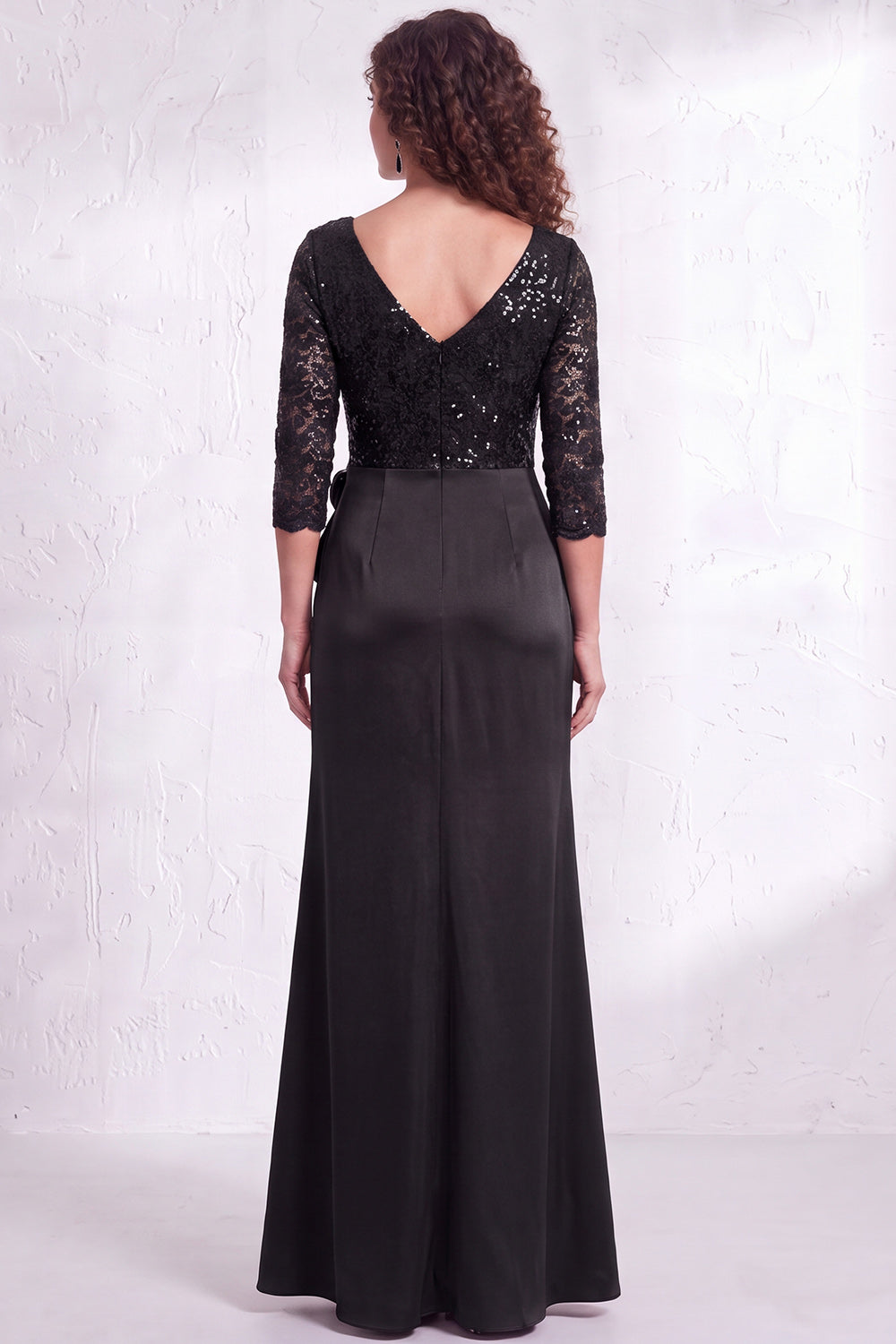 Black V-Neck Ruched Mermaid Ruffled Sequins Long Mother of the Bride Dress with Slit