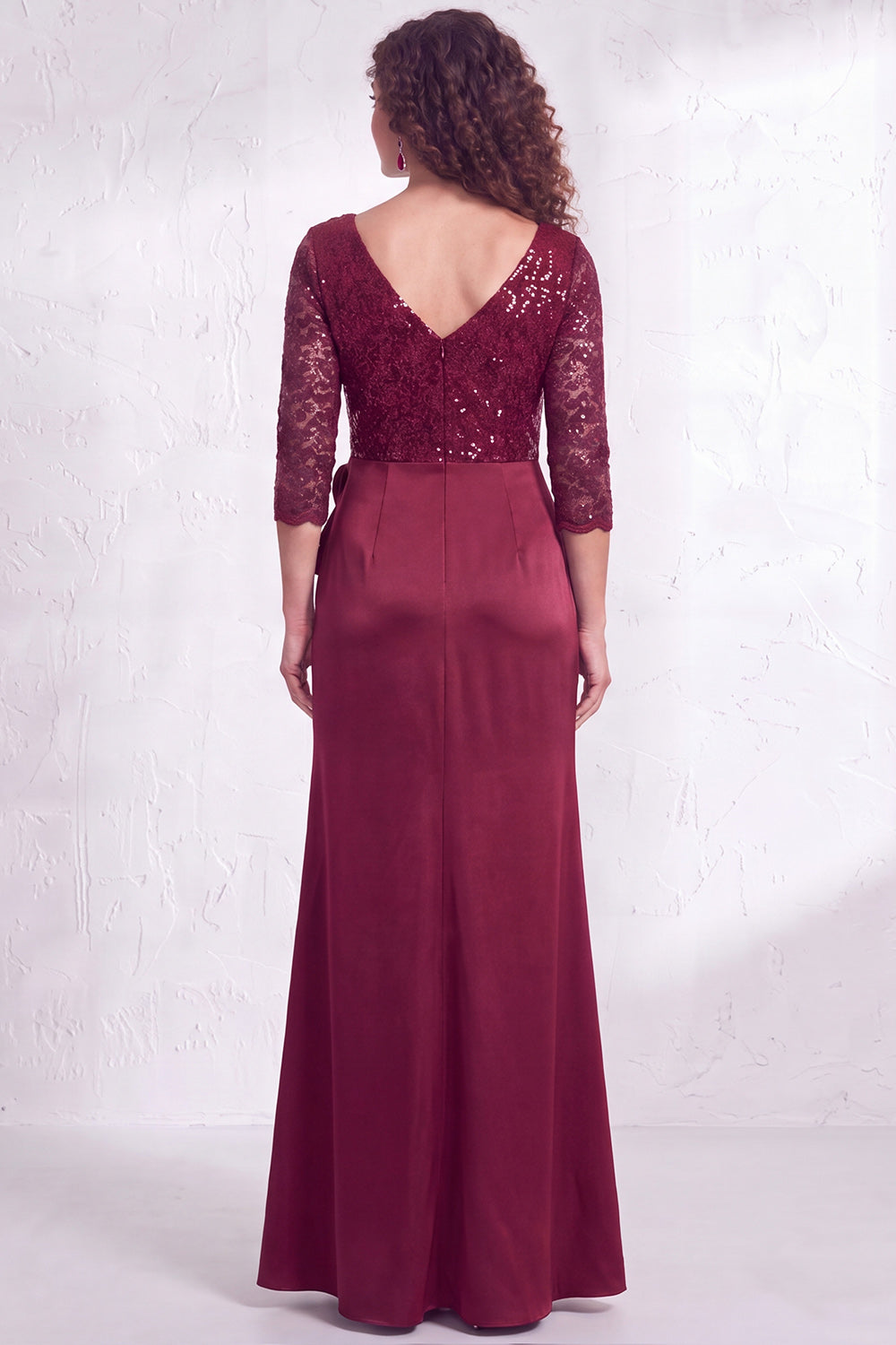 Black V-Neck Ruched Mermaid Ruffled Sequins Long Mother of the Bride Dress with Slit