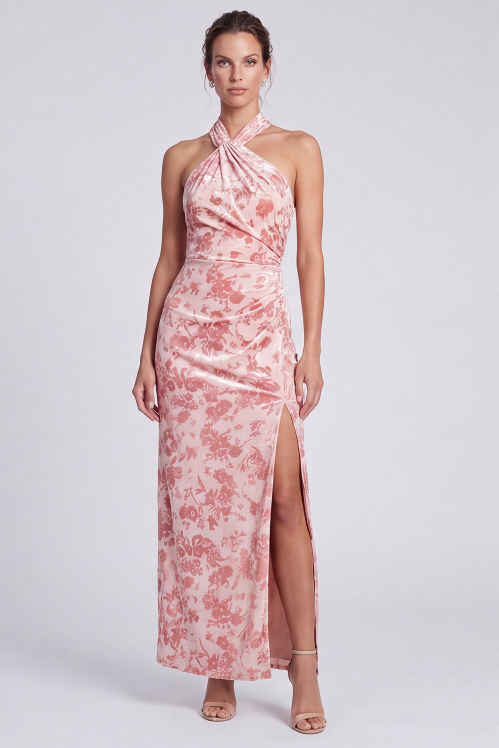 Robe longue rose en velours à col licou avec fente, motif floral, coupe sirène