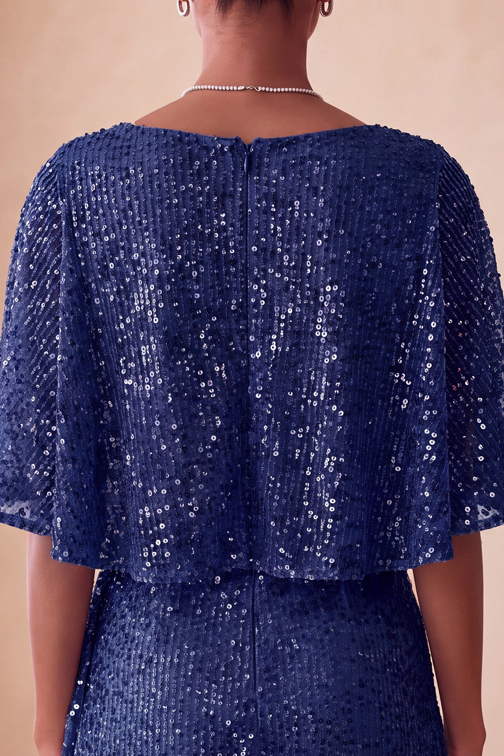 Sparkly Pink Bodycon Round Neck Sequins Ruched Short Homecoming Dress with Sash