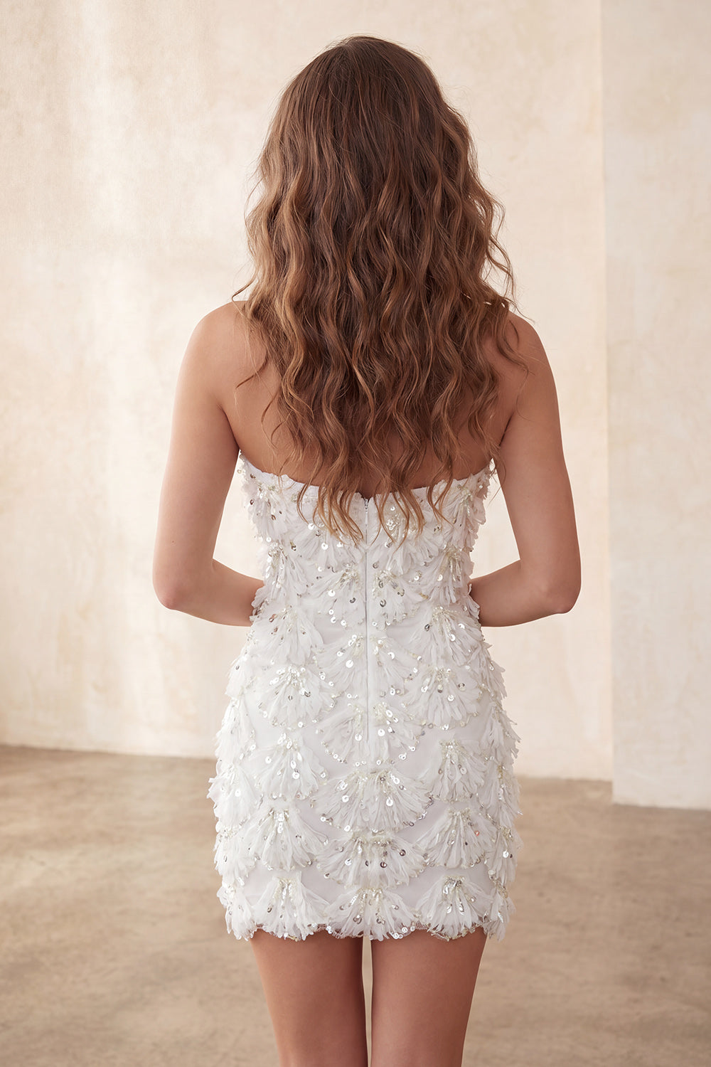 Ivory Sweetheart Short Bodycon Homecoming Dress with Sequins
