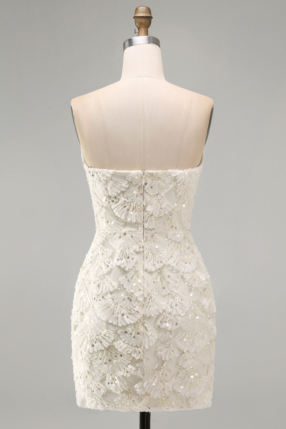 Ivory Sweetheart Short Bodycon Homecoming Dress with Sequins