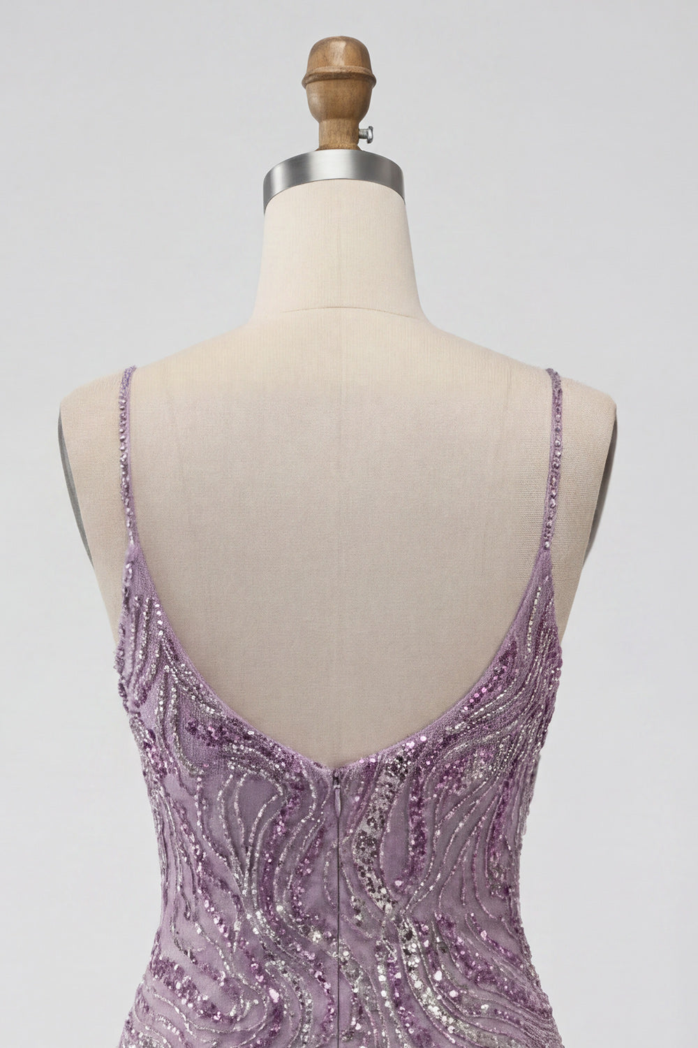 Lilac Bodycon Spaghetti Straps Short Homecoming Dress with Sequins