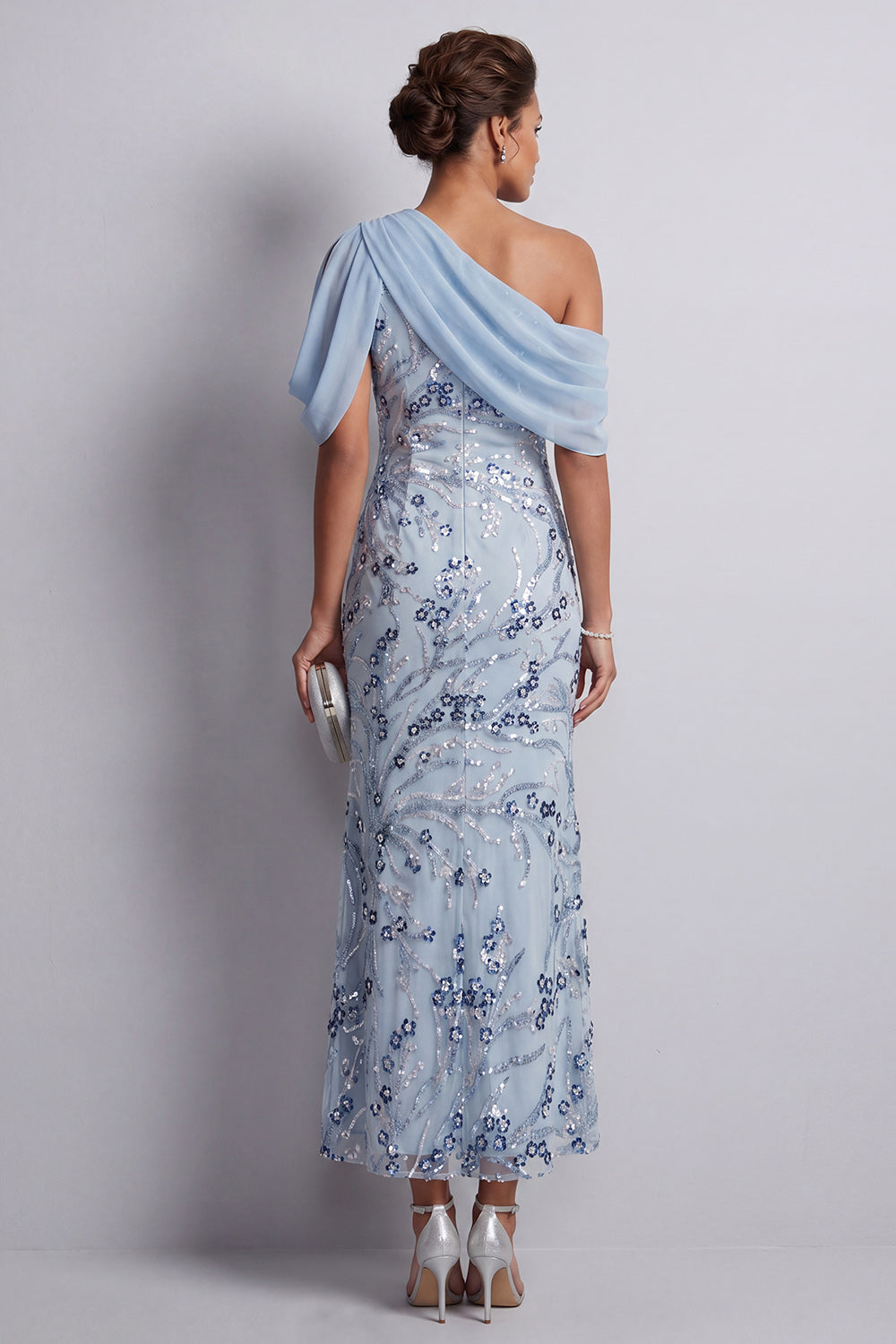 Vestido largo celeste con lentejuelas florales, un hombro, ajustado, para la madre de la novia