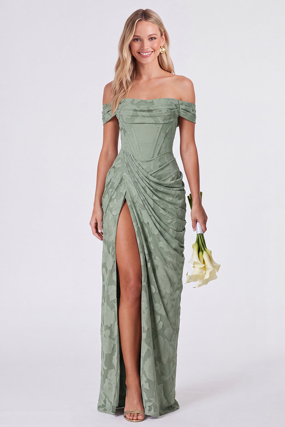 Vestido de Dama de Honor Sage Sirena Floral con Corsé, Hombros Descubiertos y Abertura