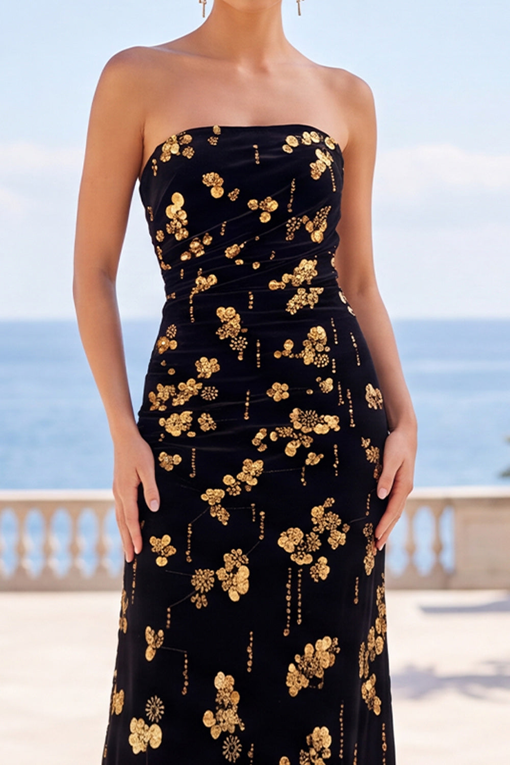 Robe longue trapèze bustier à imprimé floral noir et doré