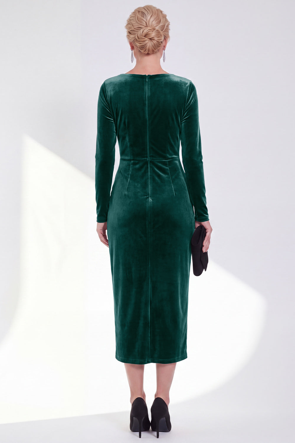 Navy Sheath Velvet Ruched Mother Of The Bride Dress