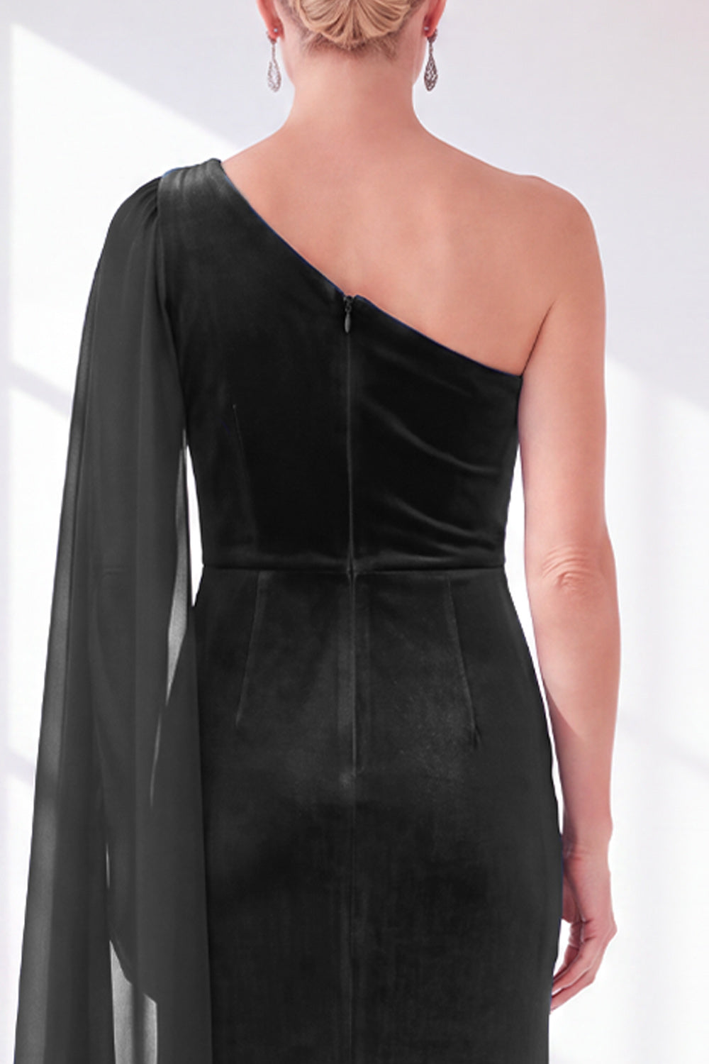 Burgundy One Shoulder Sheath Ruched Mother Of The Bride Dress with Side Cape