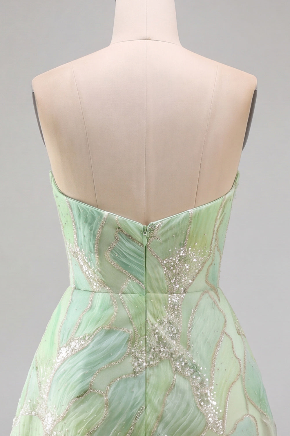 Vestido corto de regreso a casa sin tirantes con lentejuelas línea A verde menta