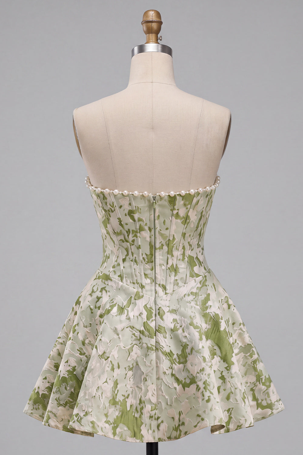 Light Green A-Line Pearl Corset Strapless Basque Waist Short Homecoming Dress