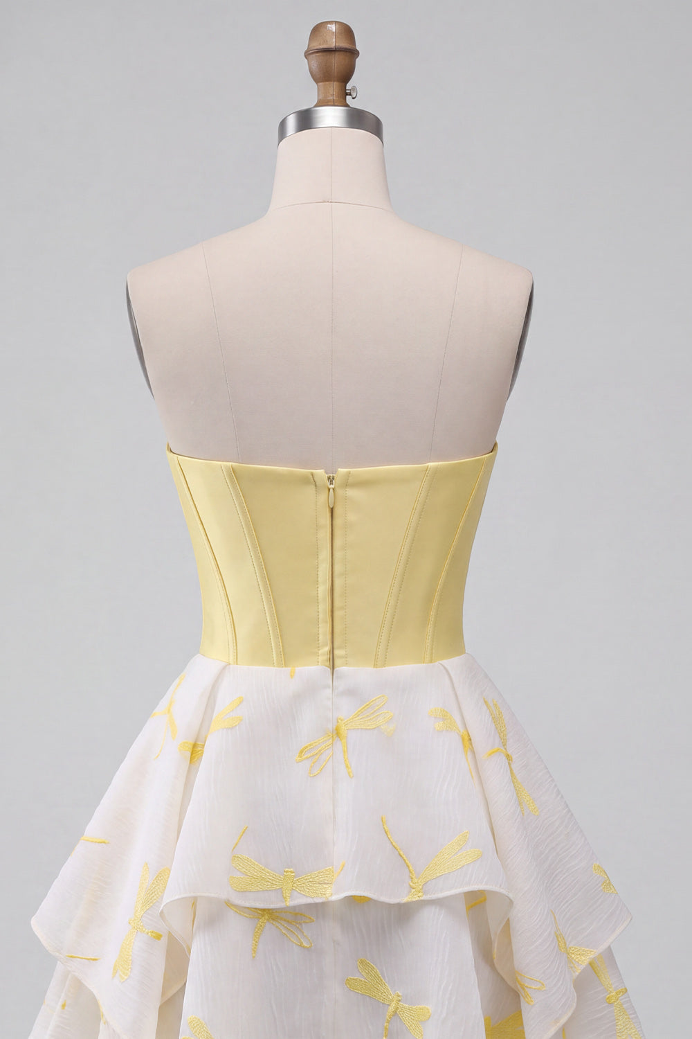 Robe de soirée jaune en ligne A, corset cœur, imprimée, coupe asymétrique, avec strass