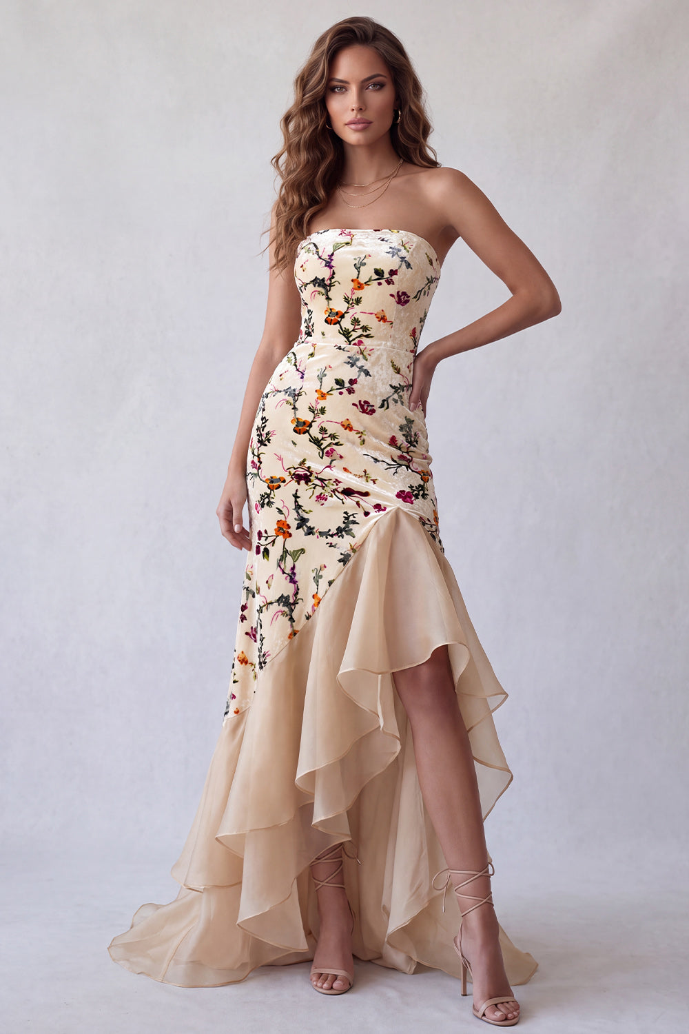 Robe de soirée longue sirène asymétrique en velours champagne imprimé bustier