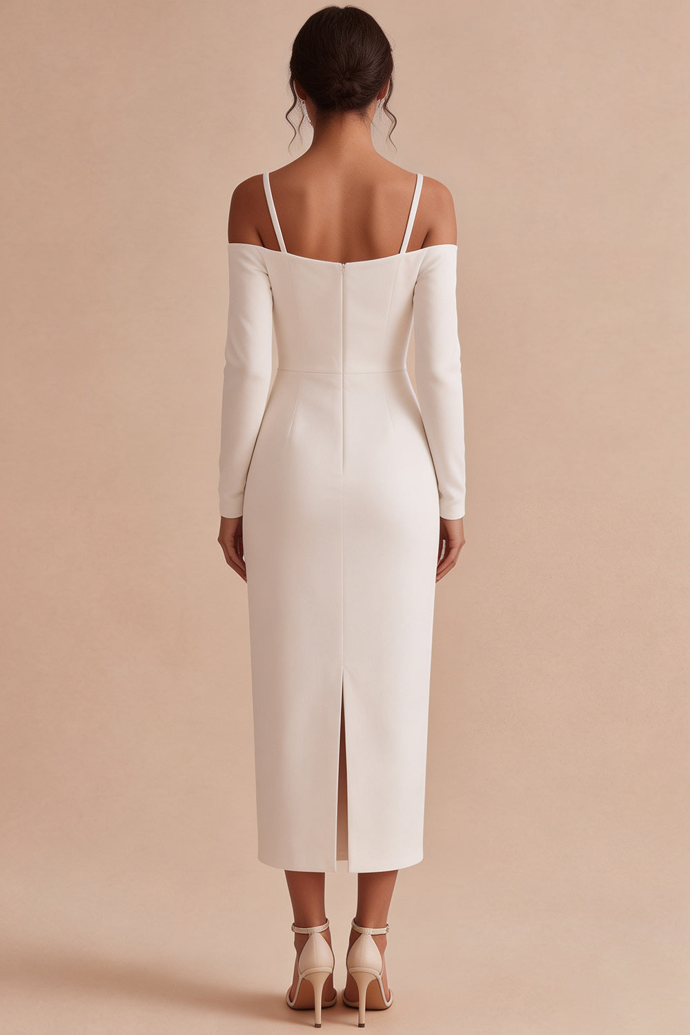 Robe midi de fiançailles blanche fourreau manches longues épaules dénudées