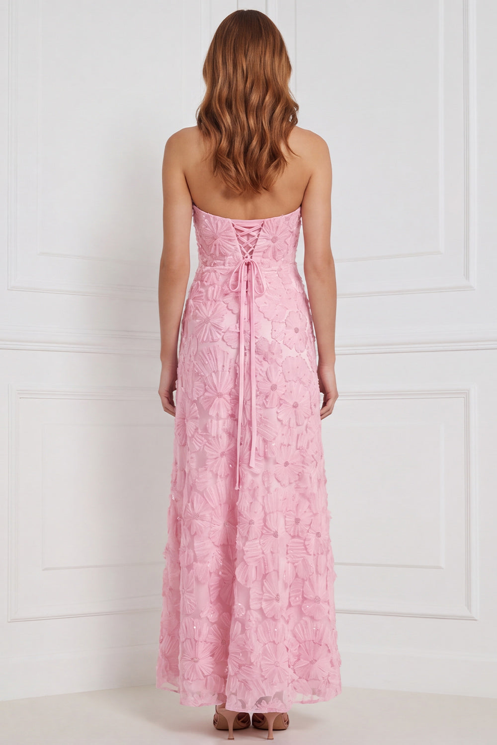 Vestido largo de dama de honor rosa sin tirantes, estilo tubo, con apliques florales y lentejuelas