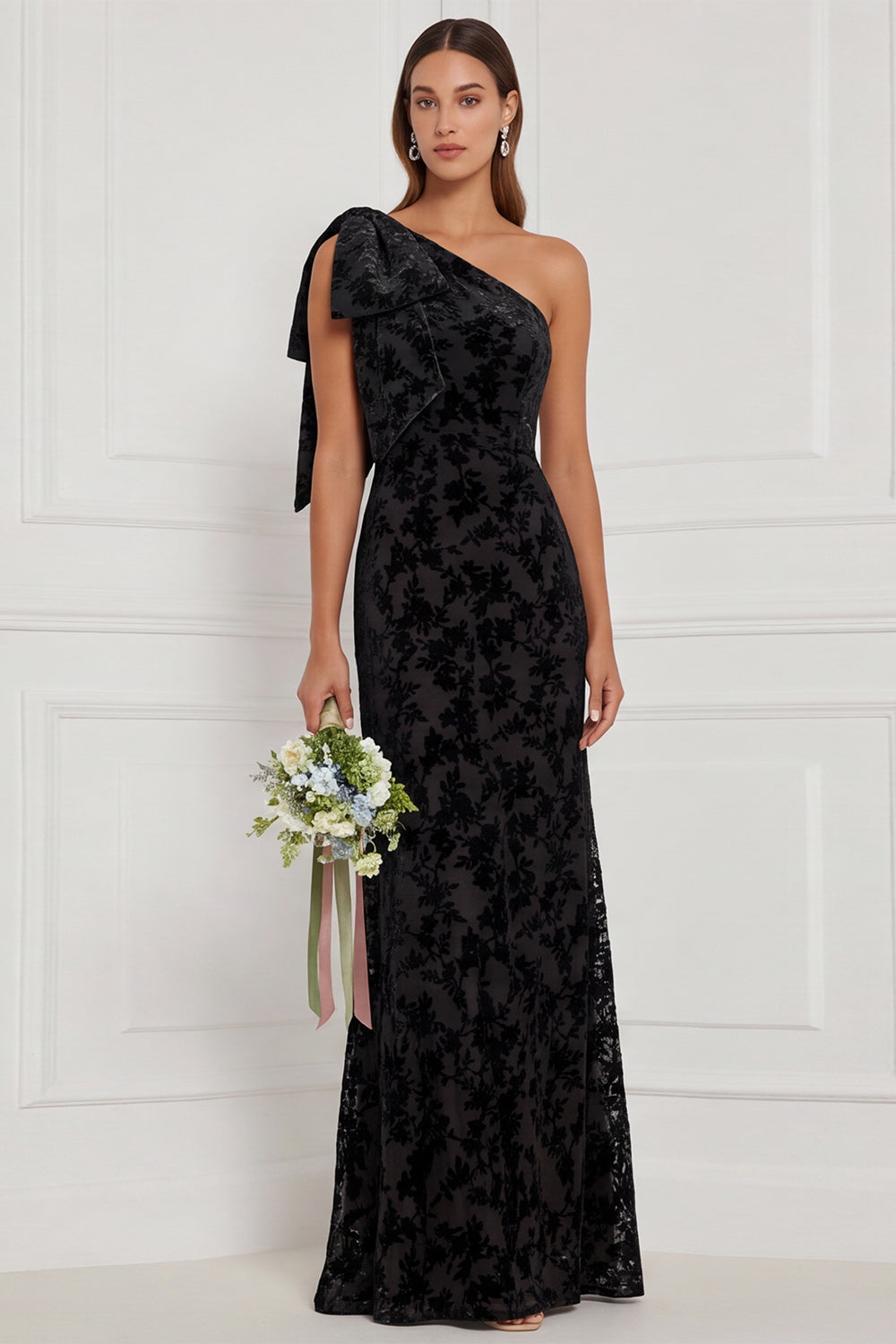 Robe longue de demoiselle d'honneur vert foncé fourreau asymétrique en velours dévoré avec nœud
