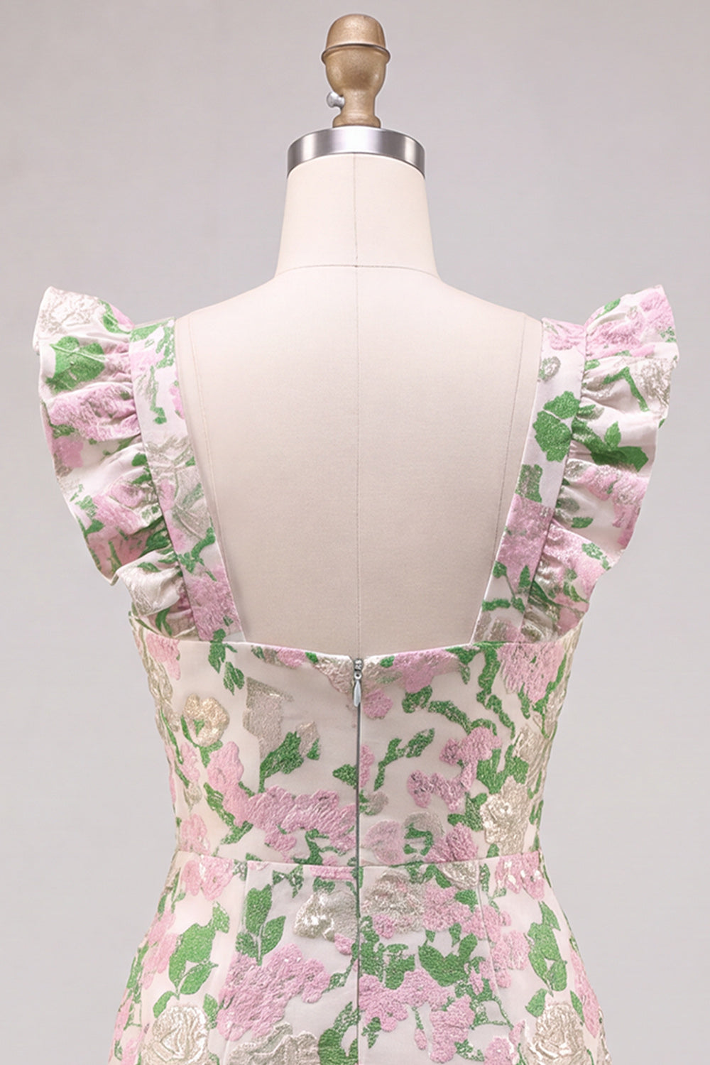 Robe courte de bal moulante en jacquard rose floral à manches papillon