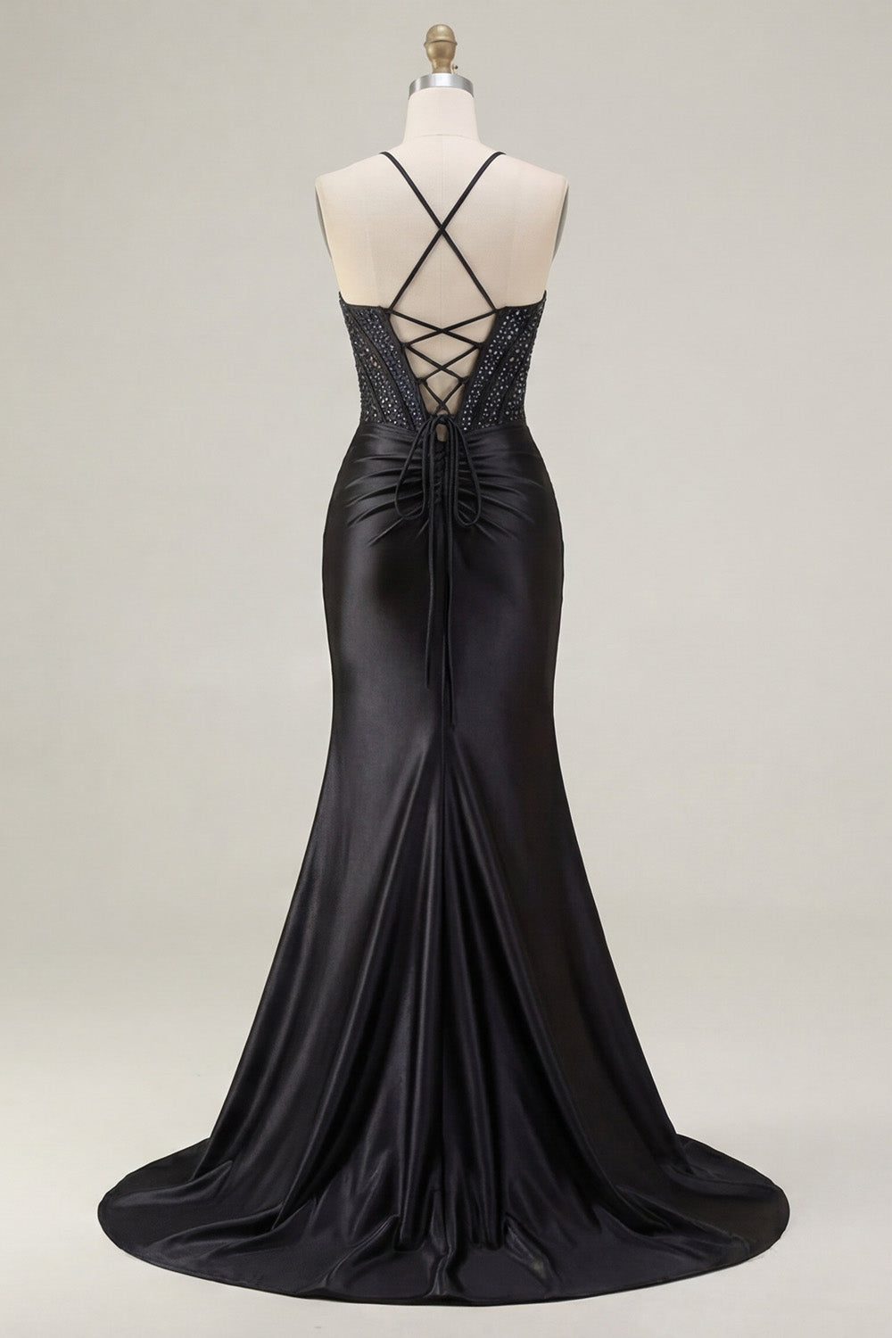 Robe de soirée longue sirène plissée avec corset perlé noir et fente