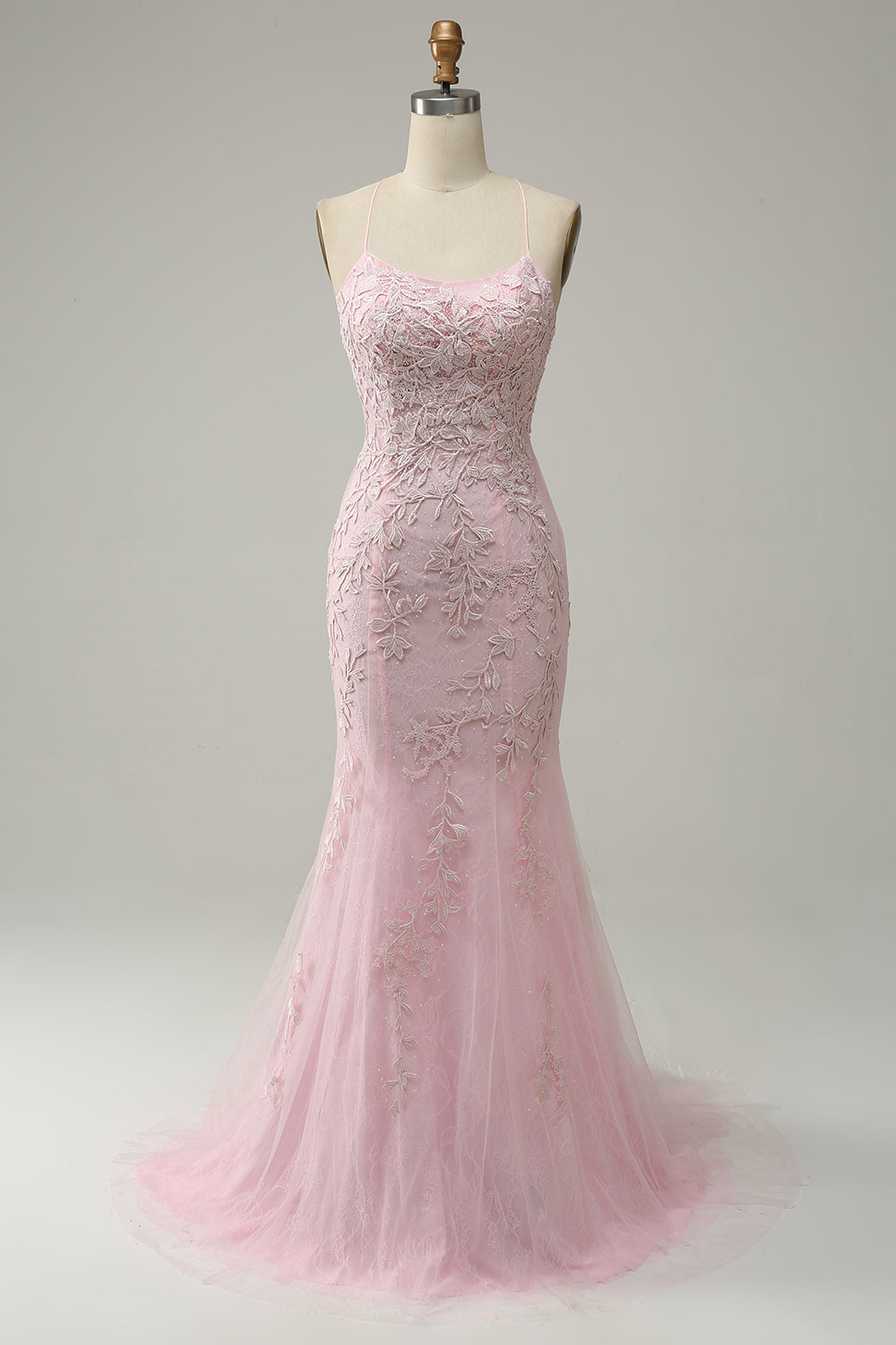 Robe de soirée sirène longue rose clair à bretelles spaghetti et appliques