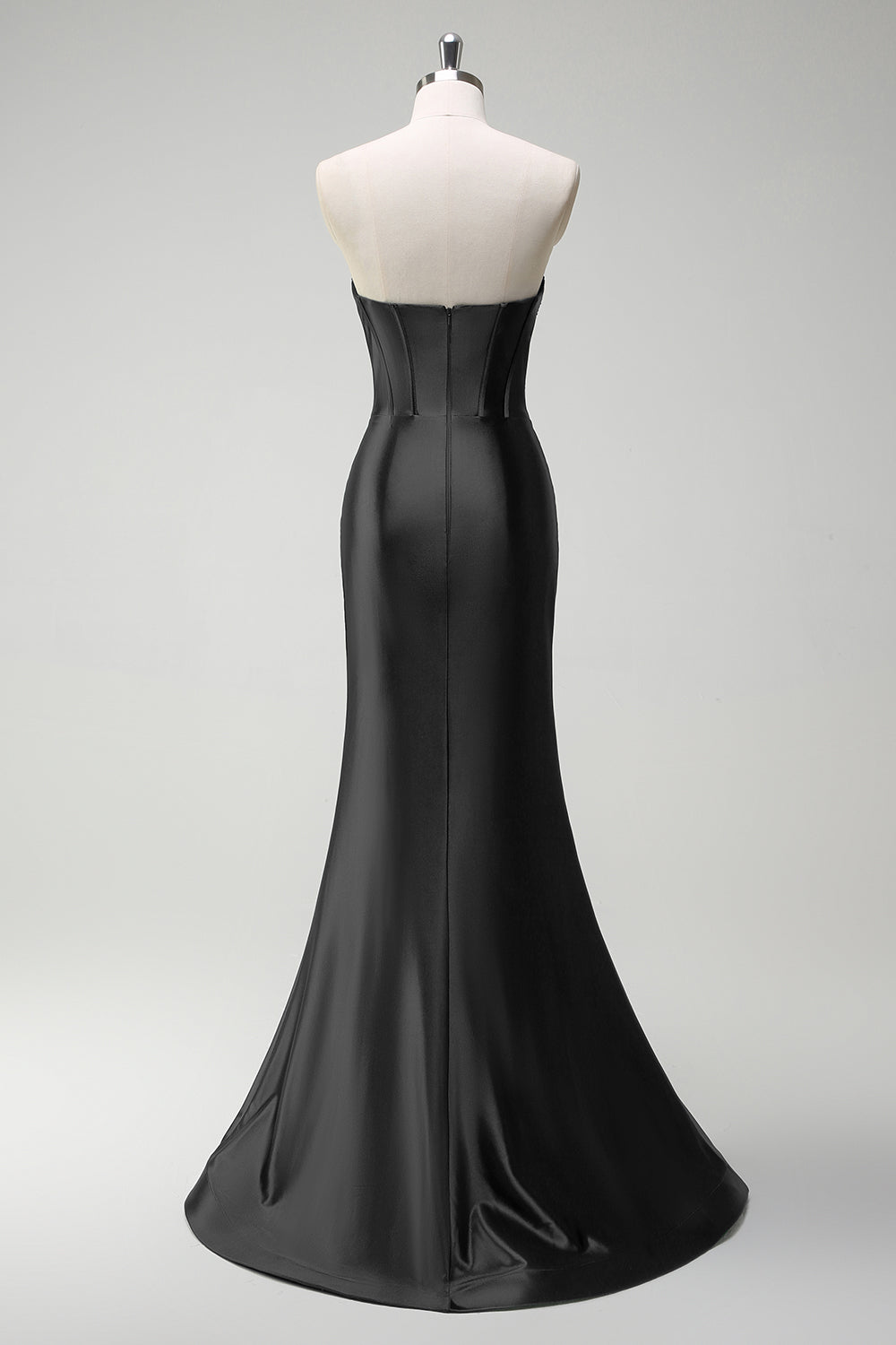 Robe de bal longue en satin bleu roi scintillant avec bustier orné de perles de sirène et fente