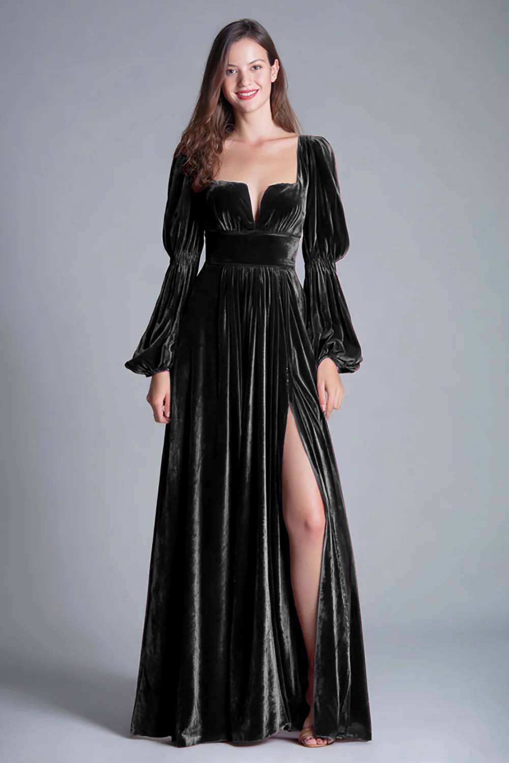 Vestido de noche formal línea A de terciopelo burdeos con cuello cuadrado y abertura