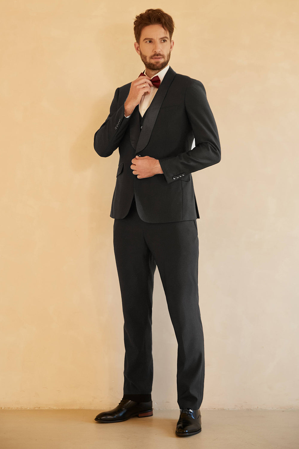Costume trois pièces pour homme, simple boutonnage, revers châle noir
