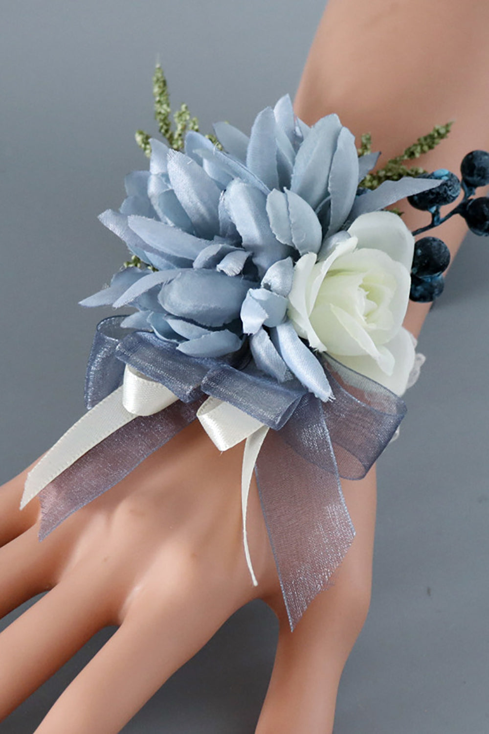 Lot de boutonnières et corsage de poignet gris et bleu pour bal de promo ou mariage